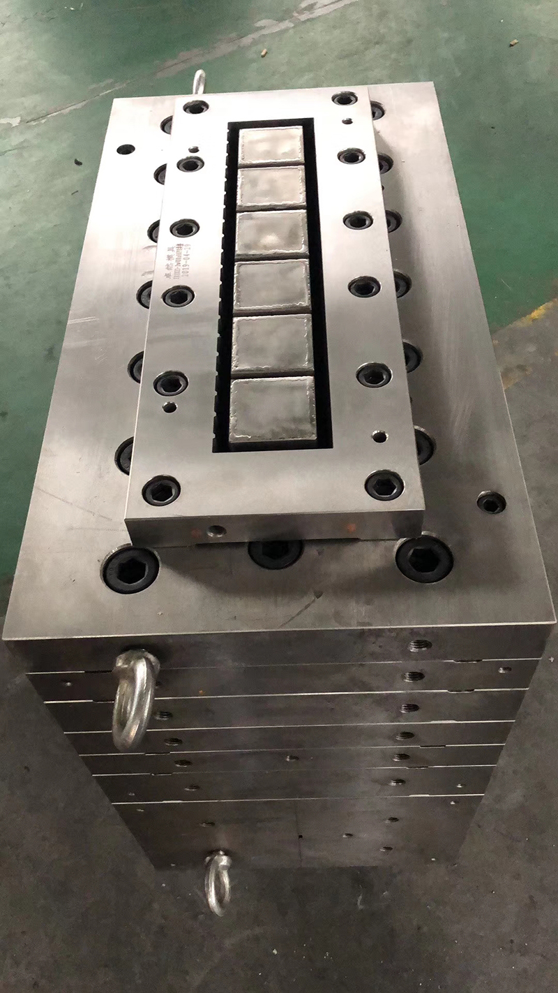 PE marine pedal mold 