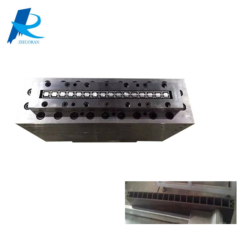 PVC foam plastic extrusion die